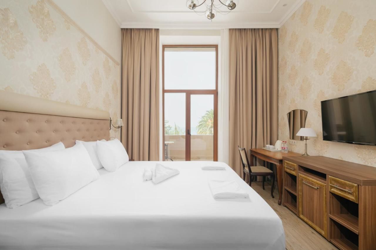 Отель Amra Park-hotel & Spa Гагра