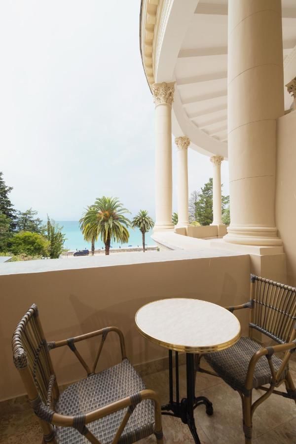 Отель Amra Park-hotel & Spa Гагра